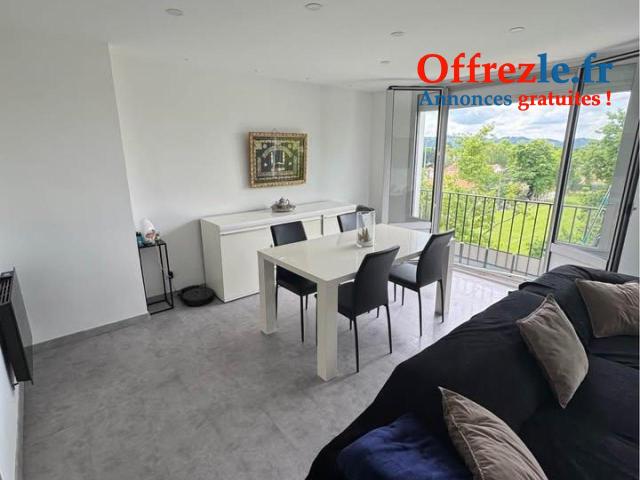 Appartement T3 rénové à Billère - 68 m2