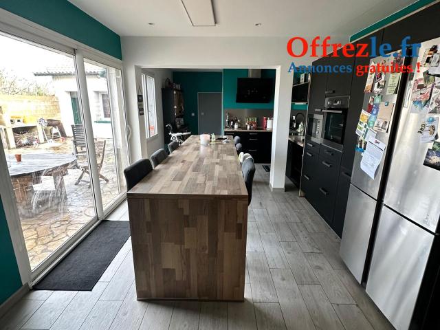 Maison 175m2 avec garage dépendant de 210m2