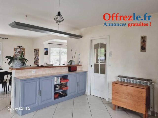 Maison 9 pièces pièces 250 m² idéalement situé au calme